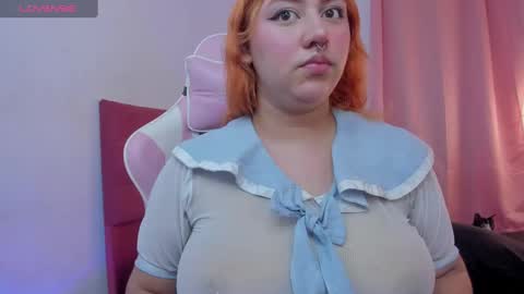 Snapshot of scarlettqueen56 chatting on February 2025 03:37:01 AM chloe online show from February 2025 03:37:01 AM