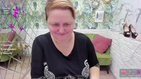 Scarlett online show from February 2025 12:03:02 PM