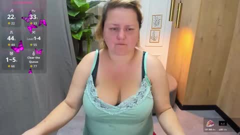 Scarlett online show from September 2025 05:30:01 AM