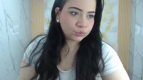 Scarlett  online show from November 2025 08:14:01 PM