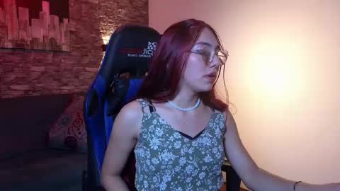 scarlett online show from December 2025 03:48:01 AM