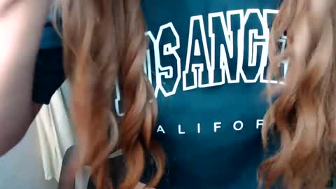 Snapshot of scarletxxxx chatting on February 2025 01:40:02 PM Queen Scarlet online show from February 2025 01:40:02 PM