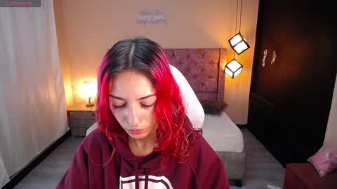 Scarllett online show from January 2025 09:45:02 AM