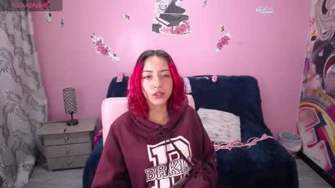 Scarllett online show from January 2025 04:25:01 AM