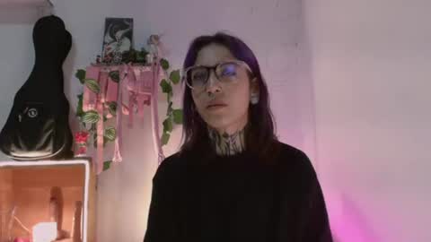 Snapshot of scarllett_bdsm chatting on July 2026 03:34:01 AM Scarllett online show from July 2026 03:34:01 AM