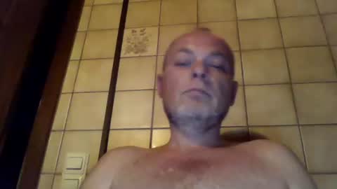 schnibschnab online show from October 2025 11:06:02 PM