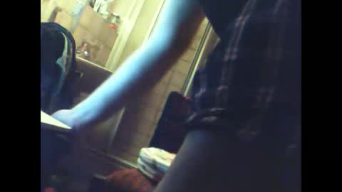 schnibschnab online show from November 2025 02:24:02 AM