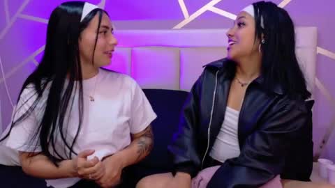 Snapshot of sckarleth_vicky chatting on April 2026 01:27:02 PM Skarleth And Viky online show from April 2026 01:27:02 PM