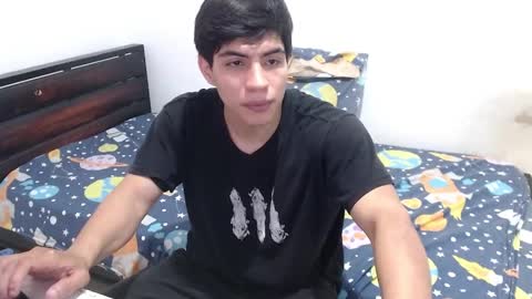 scoot2115 online show from October 2025 04:13:02 AM