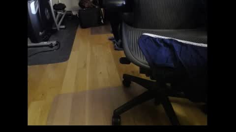 . online show from October 2025 03:02:02 PM