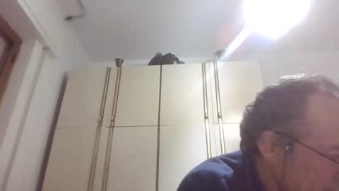 scotchwhieskie online show from November 2025 07:04:01 PM