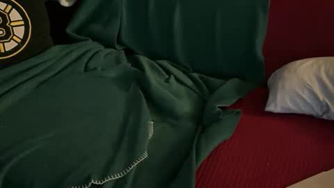 scott1818 online show from April 2026 05:43:01 PM