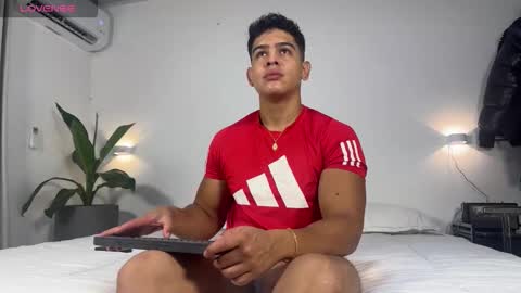 Snapshot of scott_flintt chatting on November 2025 03:45:01 PM Andrew Flintt online show from November 2025 03:45:01 PM