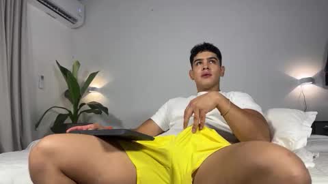 Snapshot of scott_flintt chatting on November 2025 04:00:02 PM Andrew Flintt online show from November 2025 04:00:02 PM