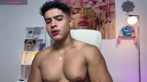 Snapshot of scott_flintt chatting on November 2025 12:22:01 AM Andrew Flintt online show from November 2025 12:22:01 AM