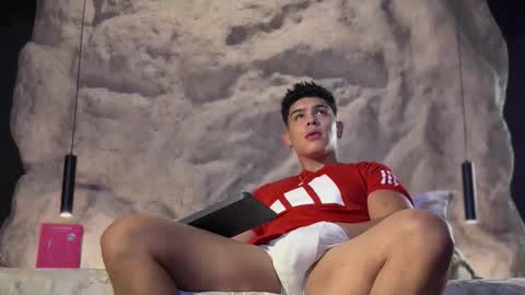 Snapshot of scott_flintt chatting on February 2026 03:49:02 AM Andrew Flintt online show from February 2026 03:49:02 AM