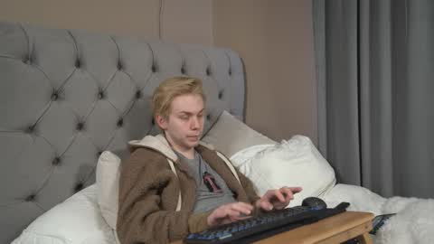 Snapshot of scottish_twink01 chatting on March 2026 02:24:01 PM danny online show from March 2026 02:24:01 PM