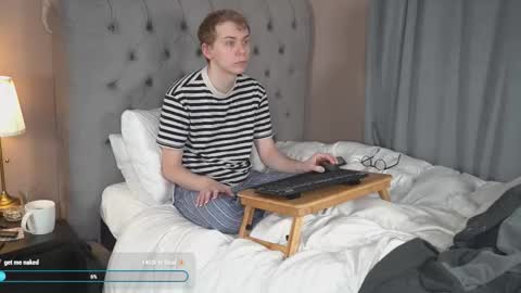 Snapshot of scottish_twink01 chatting on March 2026 10:25:01 PM danny online show from March 2026 10:25:01 PM