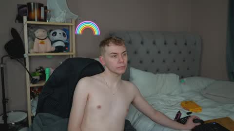 Snapshot of scottish_twink01 chatting on March 2026 01:47:01 PM danny online show from March 2026 01:47:01 PM
