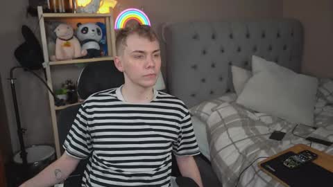 Snapshot of scottish_twink01 chatting on March 2026 08:25:02 PM danny online show from March 2026 08:25:02 PM