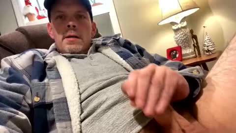 scottj603603 online show from December 2025 05:39:02 PM