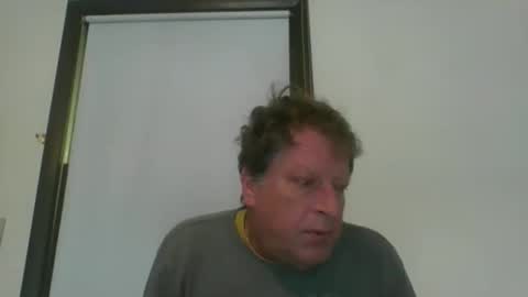 Snapshot of scottpbi52 chatting on May 2026 12:12:01 PM scottpbi52 online show from May 2026 12:12:01 PM