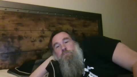 Snapshot of scottybobbit chatting on May 2026 05:35:02 AM Scott online show from May 2026 05:35:02 AM