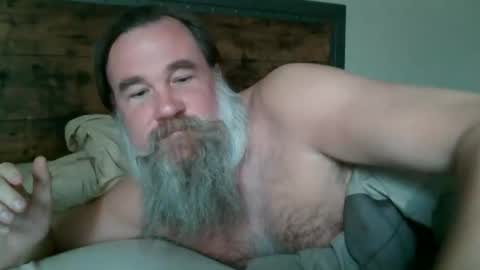 Snapshot of scottybobbit chatting on May 2026 05:42:02 PM Scott online show from May 2026 05:42:02 PM