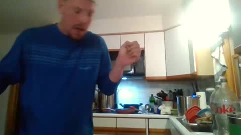 scottydoesntknow0 online show from December 2024 11:23:02 PM