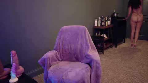 Scout has fun online show from February 2025 02:14:01 AM