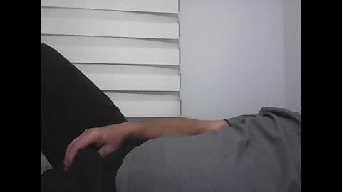 Evren online show from November 2025 06:52:02 PM