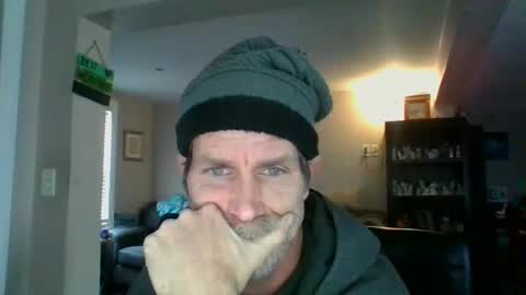 GettOffMyLawn online show from January 2025 06:18:01 PM