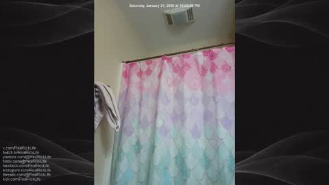 Snapshot of scrubbyluv chatting on February 2026 04:00:02 AM ScrubbyLuv online show from February 2026 04:00:02 AM