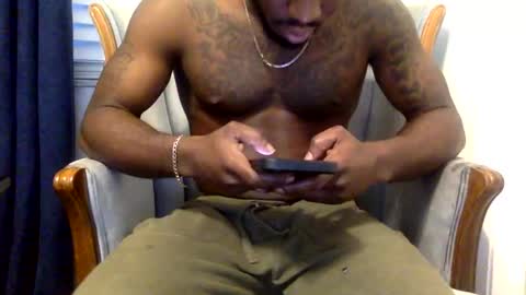 Snapshot of sdawg2xx chatting on January 2025 10:08:02 PM sdawg2xx online show from January 2025 10:08:02 PM