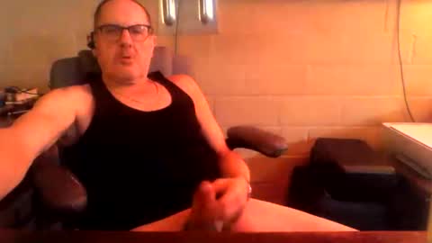 eating pussy  sucking dick online show from April 2026 03:09:01 PM