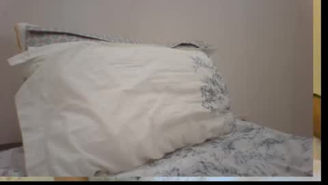 se319747 online show from November 2025 07:58:01 PM