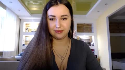 Elizabeth  online show from December 2024 08:55:02 AM