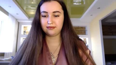 Elizabeth  online show from December 2024 10:13:02 AM