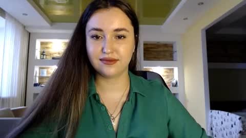 Elizabeth  online show from December 2024 12:22:02 PM