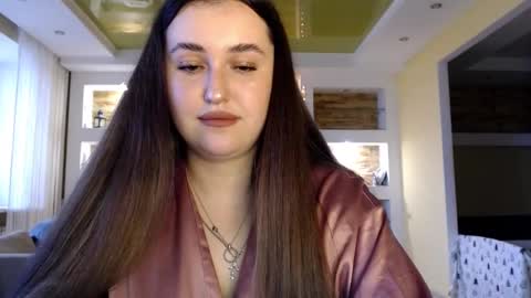 Elizabeth  online show from December 2024 09:24:01 AM