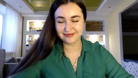 Elizabeth  online show from January 2025 11:48:02 AM