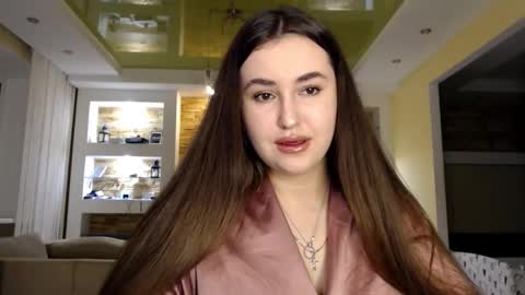 Elizabeth  online show from February 2025 03:49:02 PM