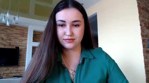 Elizabeth  online show from February 2025 10:47:02 AM