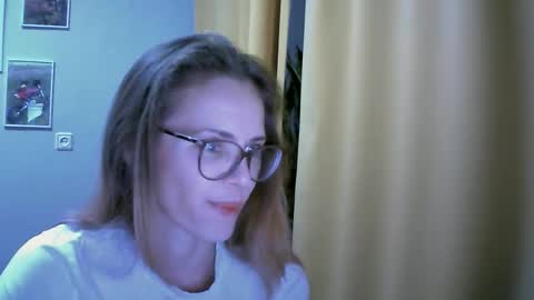 Snapshot of sea_dream chatting on September 2025 02:49:01 PM SEA Dream online show from September 2025 02:49:01 PM