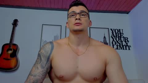 Sean Carrera online show from January 2025 11:29:01 PM