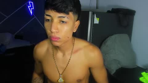 Snapshot of sean_scoth2 chatting on February 2025 08:20:01 AM Sean Scoth online show from February 2025 08:20:01 AM