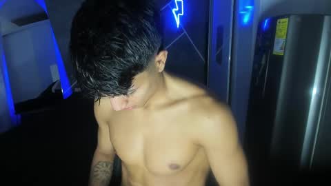 Snapshot of sean_scoth2 chatting on March 2025 12:09:02 AM Sean Scoth online show from March 2025 12:09:02 AM