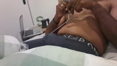 Snapshot of seano14 chatting on March 2026 02:05:02 PM seano14 online show from March 2026 02:05:02 PM