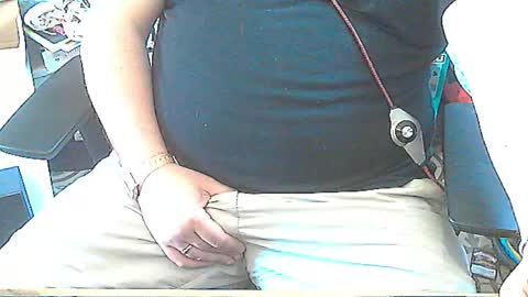 Snapshot of seathrough chatting on May 2026 10:13:01 AM Falco J online show from May 2026 10:13:01 AM