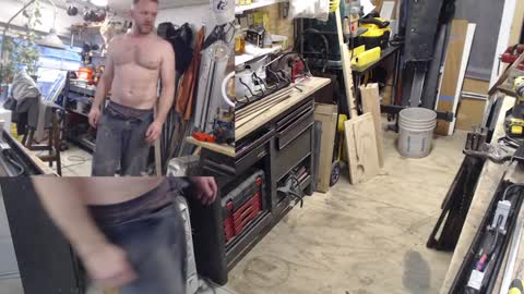 Snapshot of seattlemanwhore chatting on January 2025 08:00:01 PM Seattlemanwhore online show from January 2025 08:00:01 PM